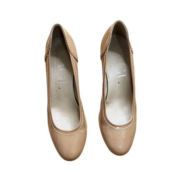 AGL Patent Leather Pump Round Toe Heel Shoe Italy Natural Cream EU 38 US 7.5 EUC - Picture 2 of 11